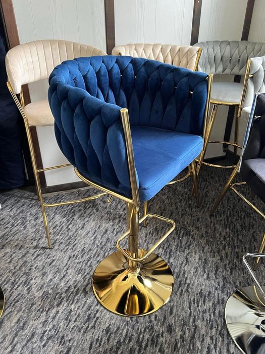 Hoker pleciony na jednej nodze , rozne kolory