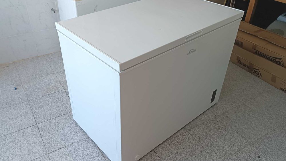 Arca congeladora horizontal de Abril 2024