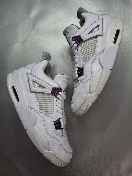 Кроссовки Nike Air Jordan 4 Retro "Purple Metallic