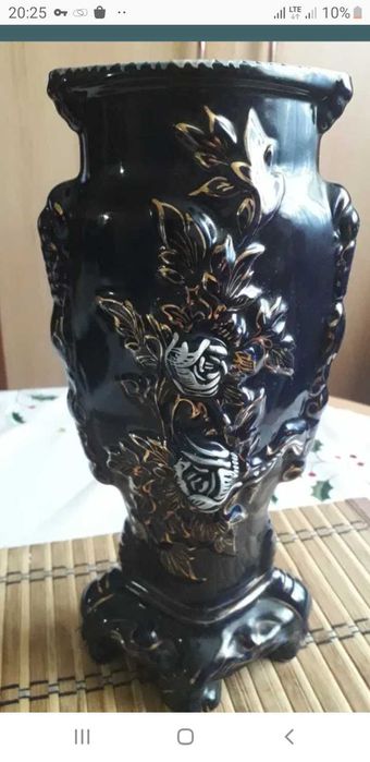 Wazon granatowy ładny