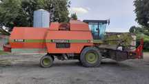 Kombajn zbożowy Dronningborg D4500