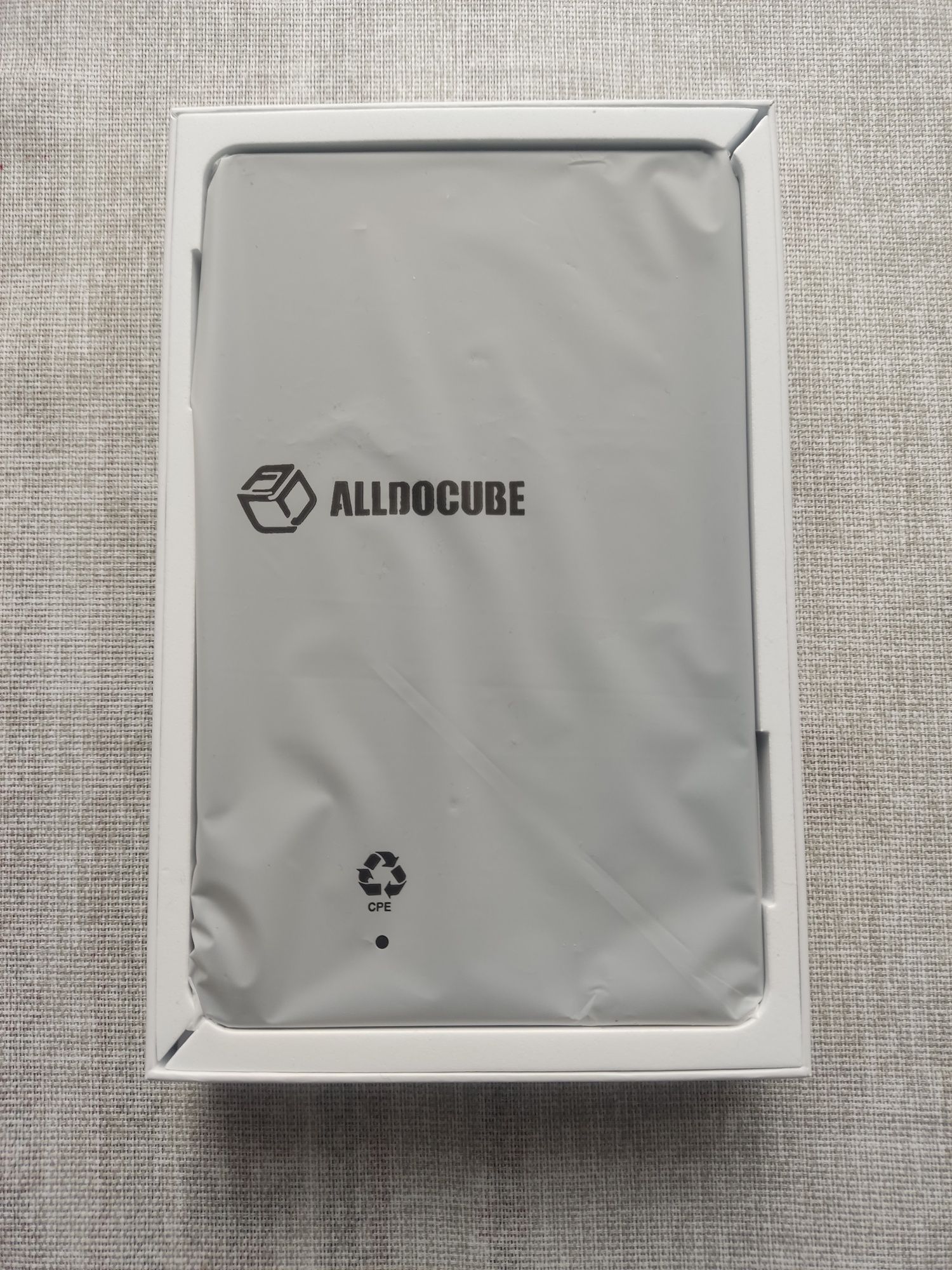 Alldocube iplay 50 mini pro 8/256 8.4"