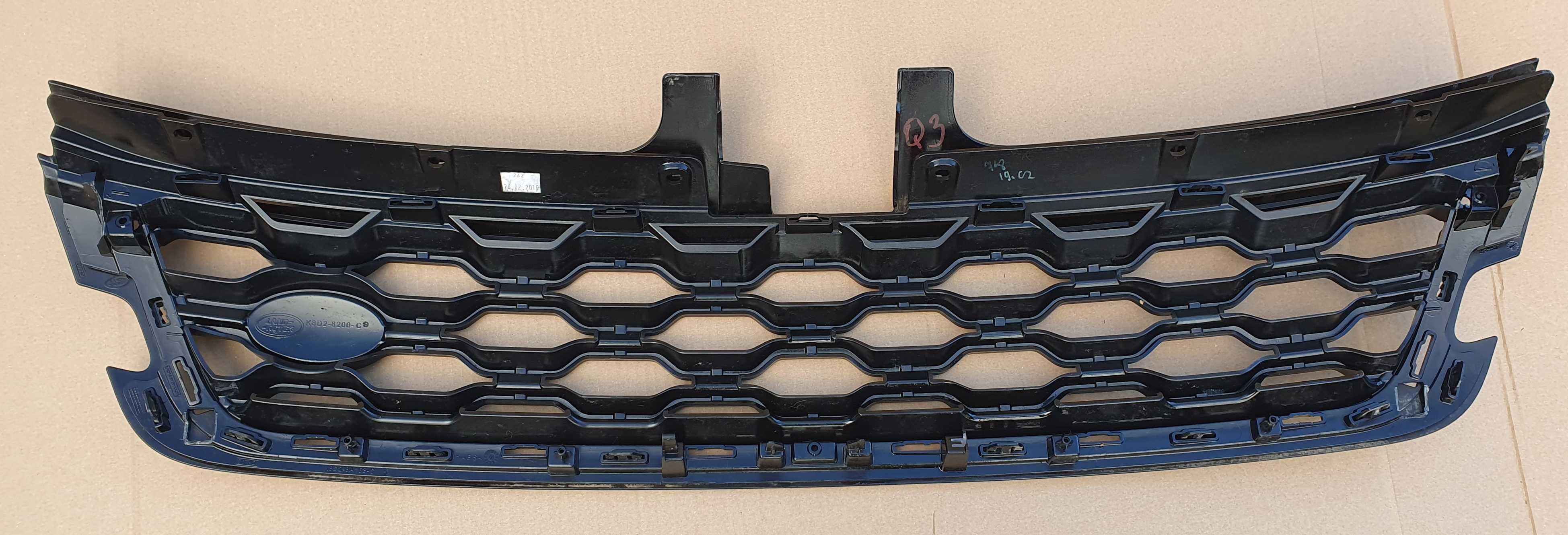 LAND ROVER EVOQUE II L551- Grill,  Atrapa, K8D2-8200-C,  K8D2-8A163 C