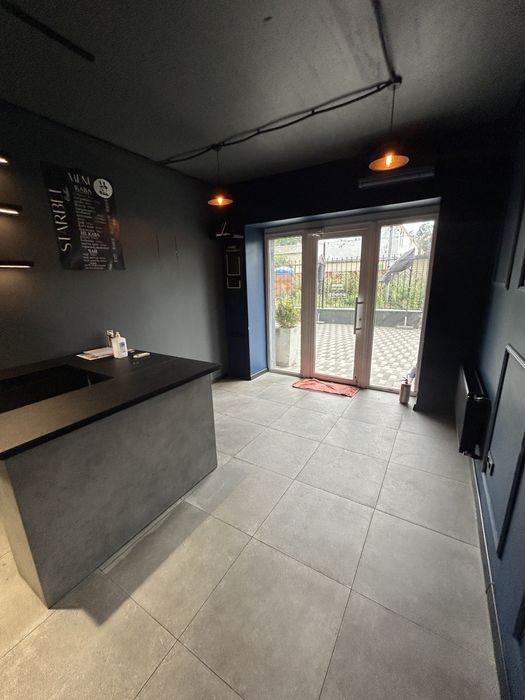 Здам комерційне приміщення в центрі міста! чудова локація!