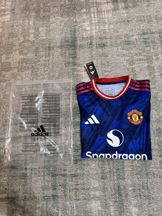 Equipamento Manchester United 25/26
