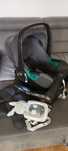 Fotelik samochodowy z bazą obrotową britax römer baby safe isense