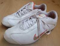 NIKE buty sportowe (23cm)