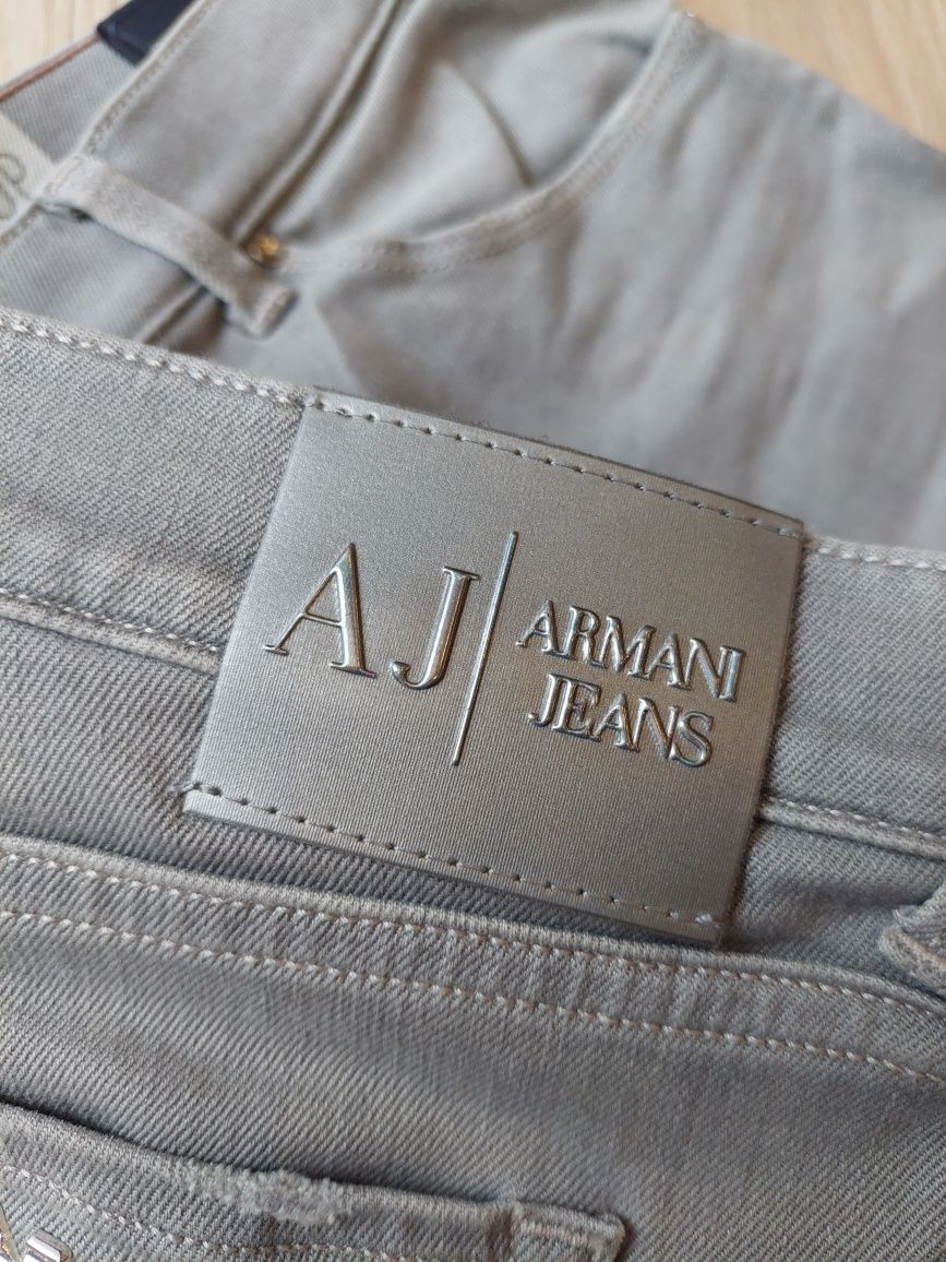 Nowe z metką Armani Jeans push up fit j23 jeansy spodnie jeansowe