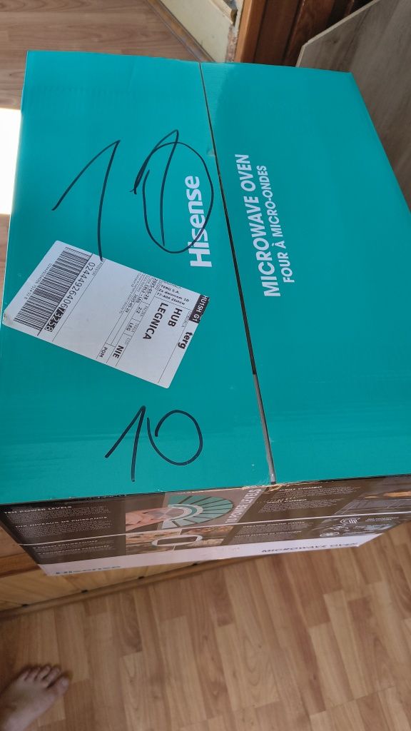 Kuchenka mikrofalowa Hisense