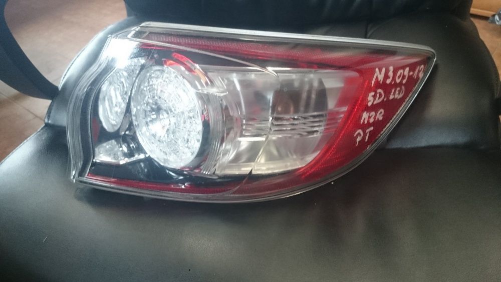 Mazda 3 09-12r. lampa prawy tył LED