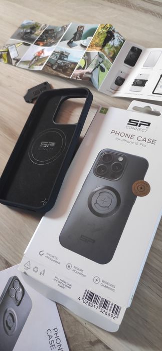 Etui SP Connect+ Iphone 15 Pro futerał uchwyt