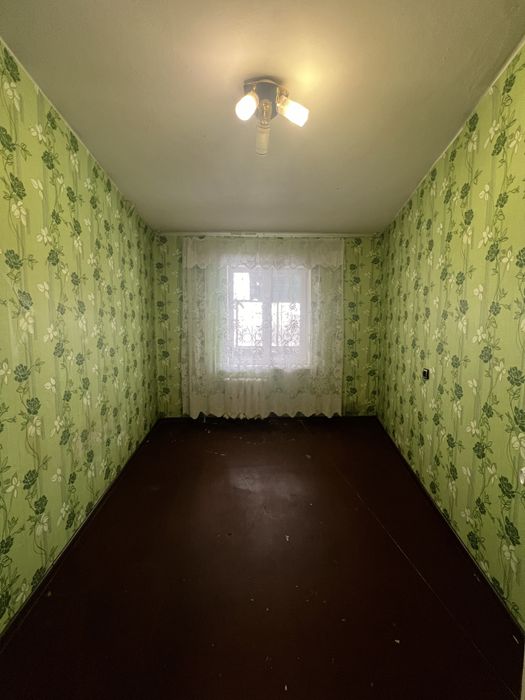 Продам 3 кімнатну квартиру по вулиці Лісового 29.