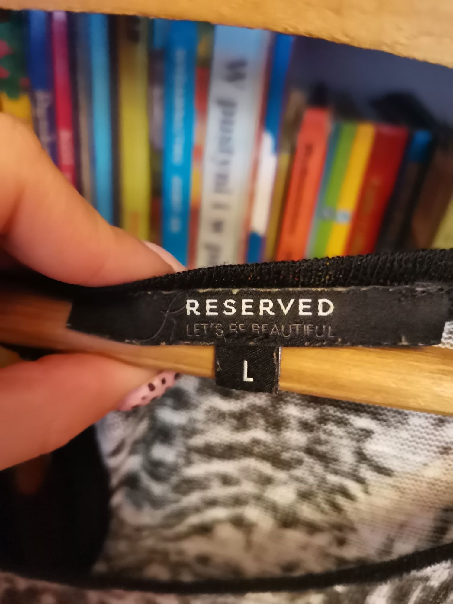 Sweterek marki Reserved