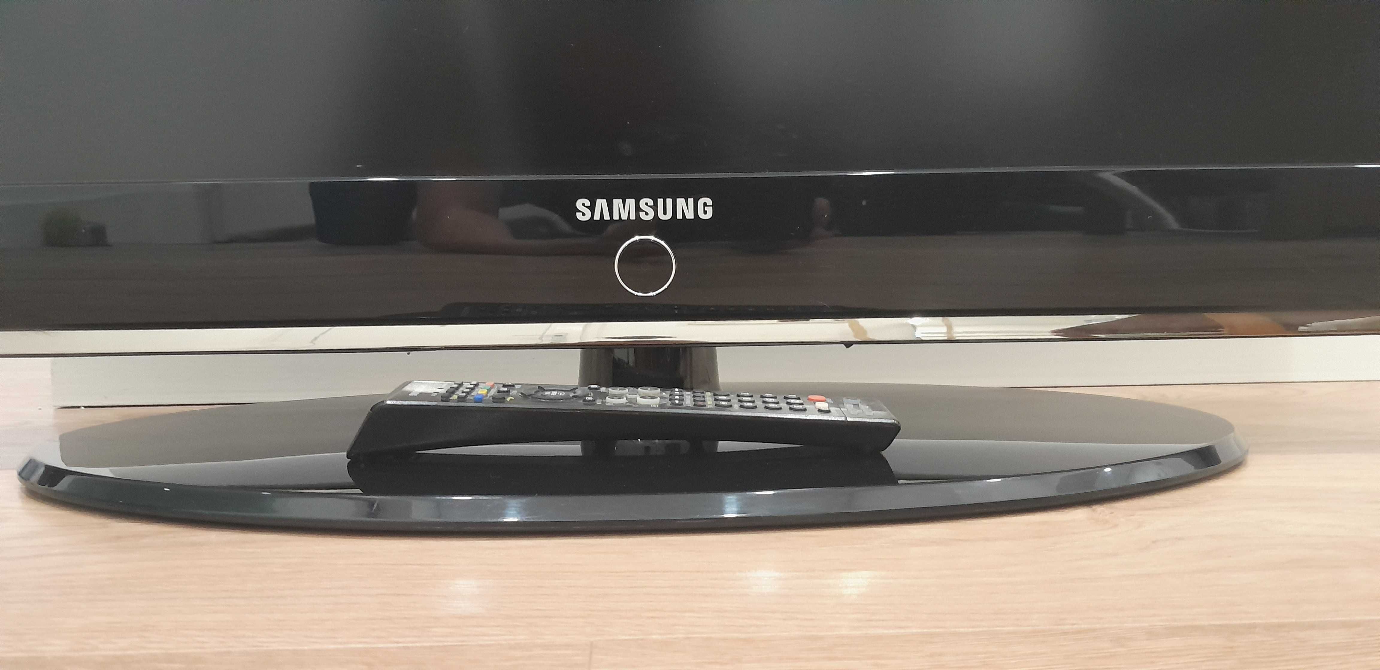 TV LCD SAMSUNG - modelo - LE37M87BD