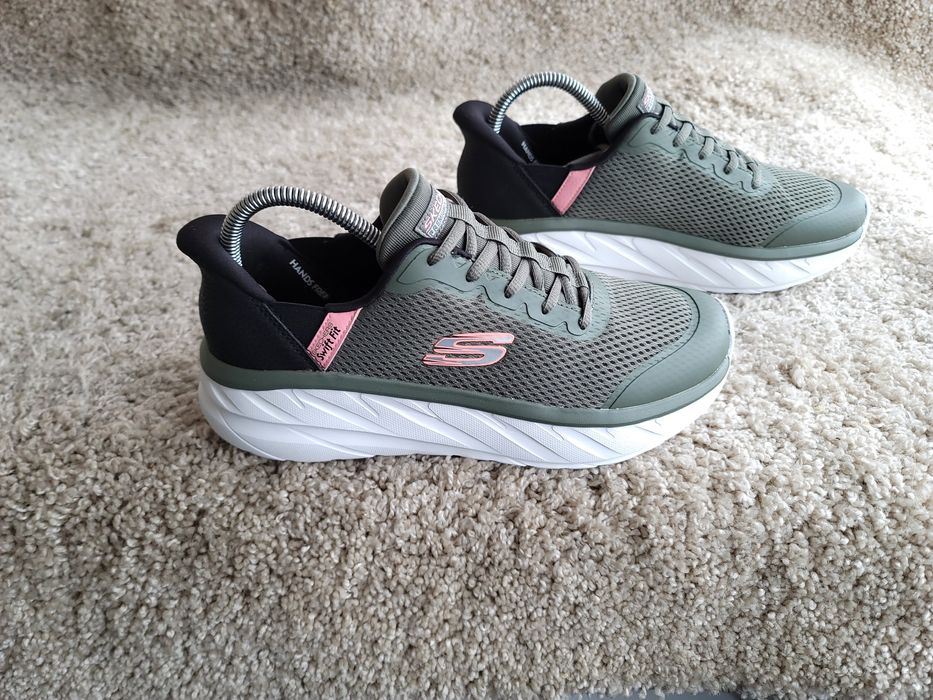 SKECHERS р 39-40 Америка Оригінал! Бігові кроссовки