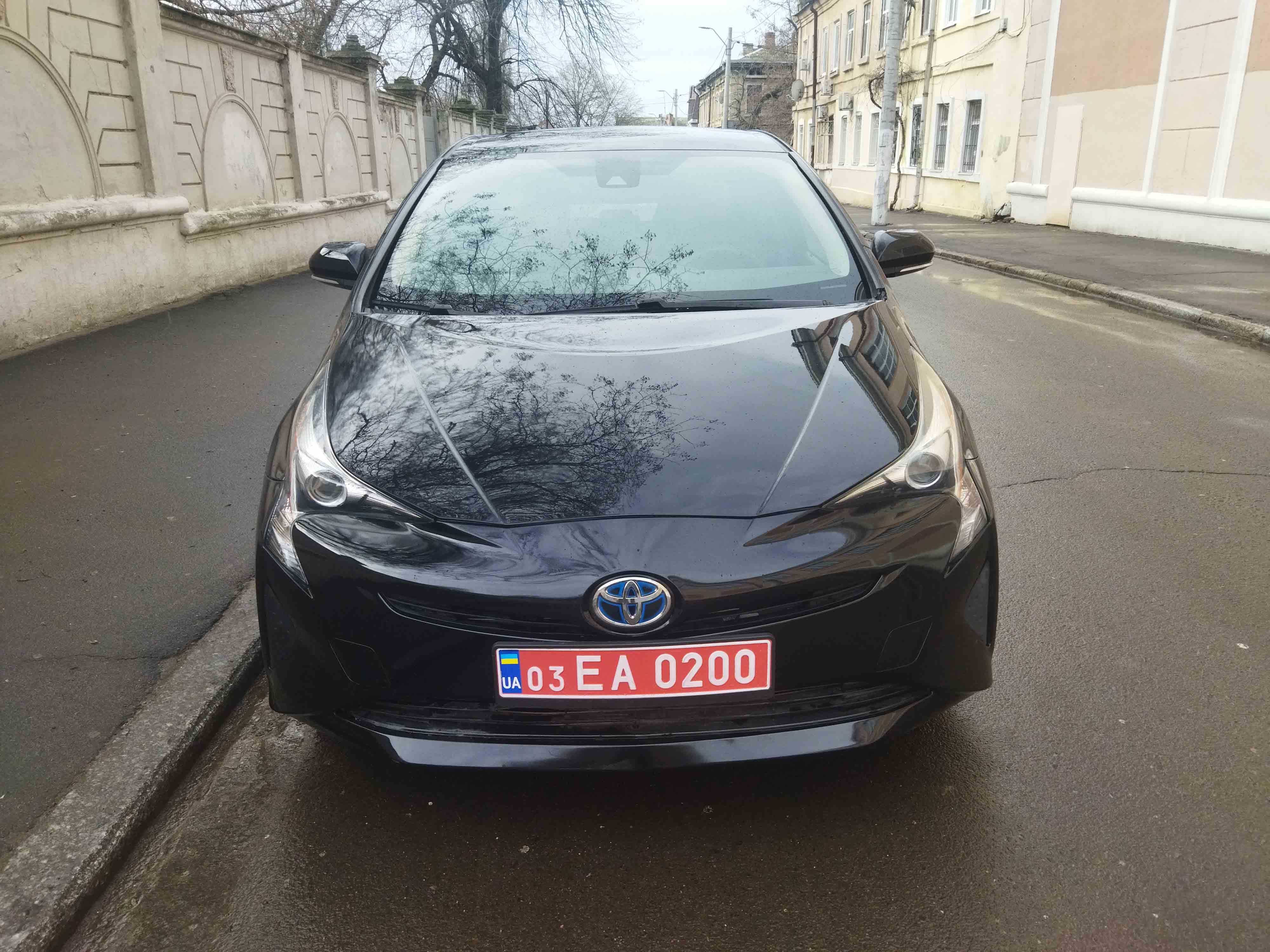 Продам Тойота Пріус Toyota Prius 50  2017 рік