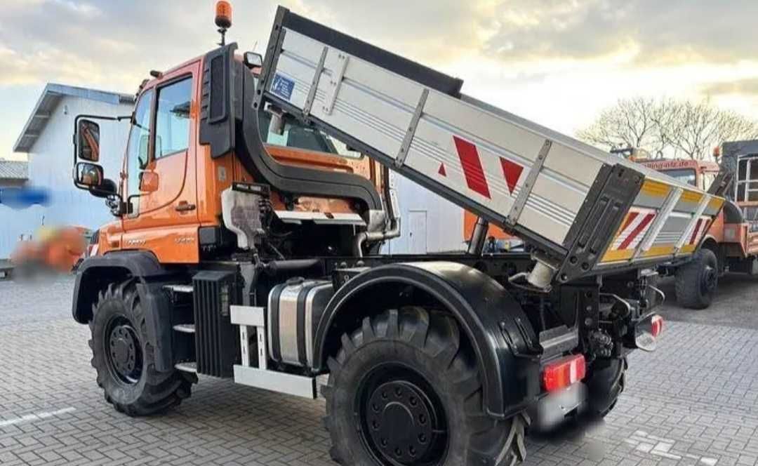 Mercedes Unimog 423