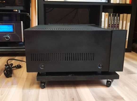 Wzmacniacz mocy Onkyo Integra