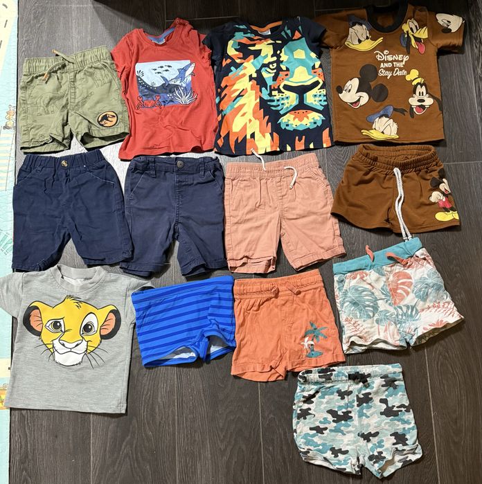 Віддам дитячі речі