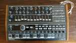 Arturia minibrute 2S