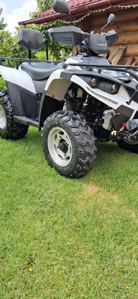 Квадроцикл Linhai 300 4×4