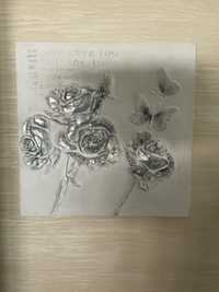 Obraz  w srebrne róże - 3D