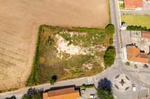 2 Lotes de terreno com área total de 1 710m2 em Cristelo - Barcelos