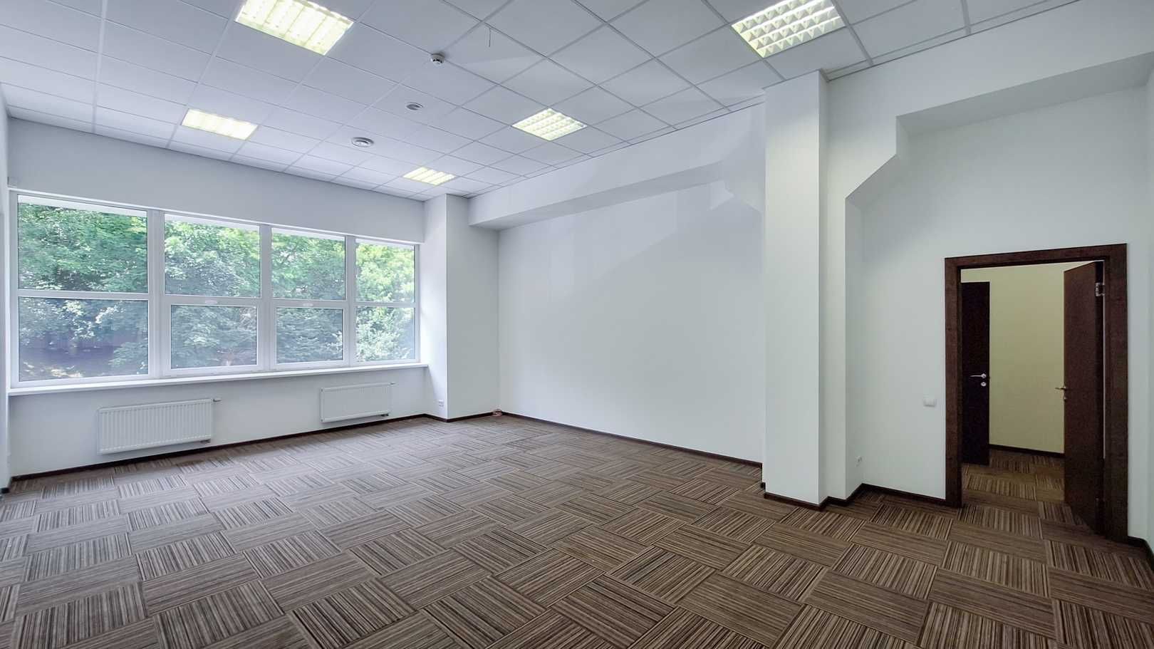 Офіс 400м2. OpenSpace, кабінети. Генератор. метро Васильківська. Без%