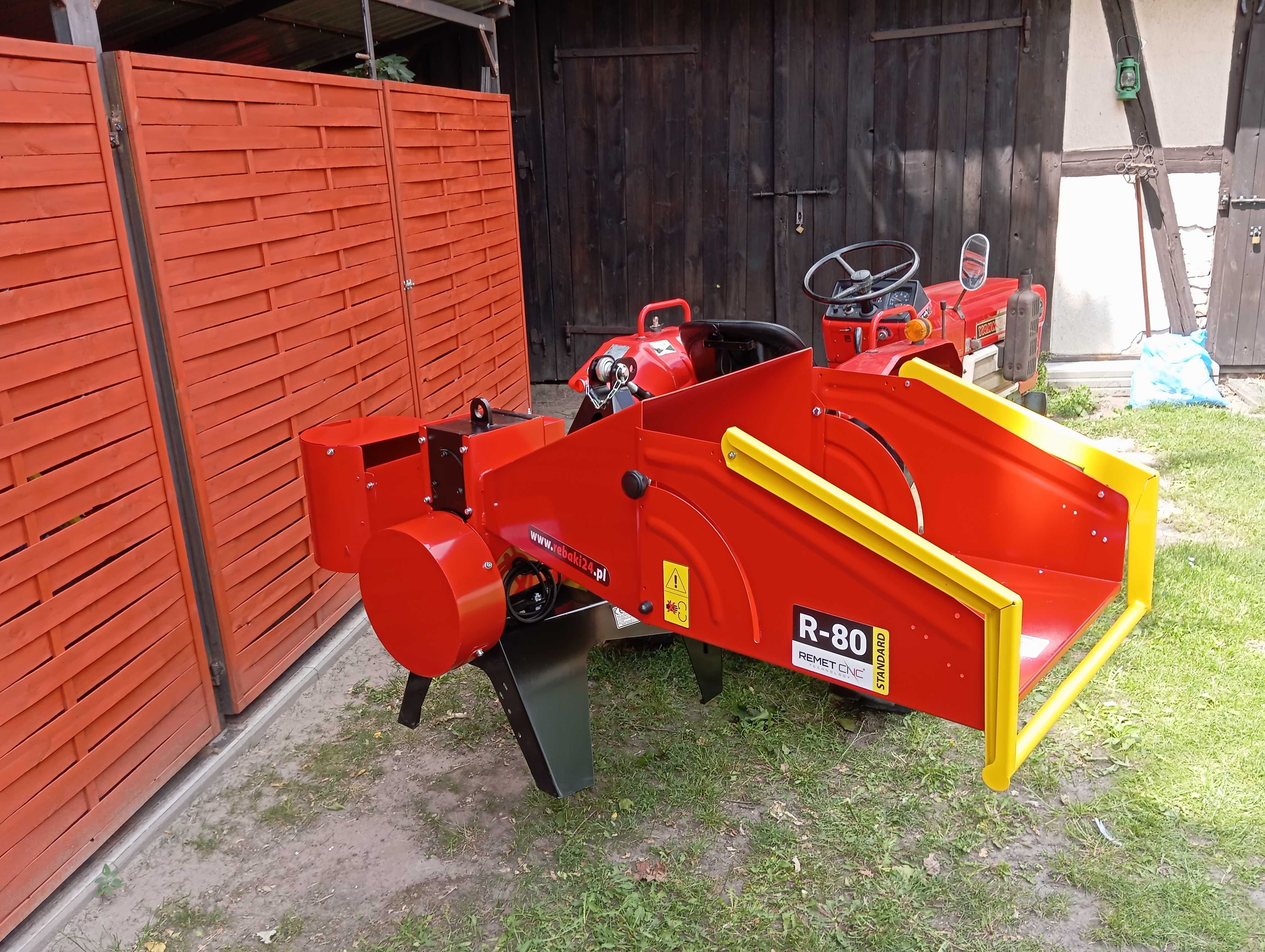 Rębak walcowy R-80 - Od 50zł/h oraz od 90zł/h z traktorem.