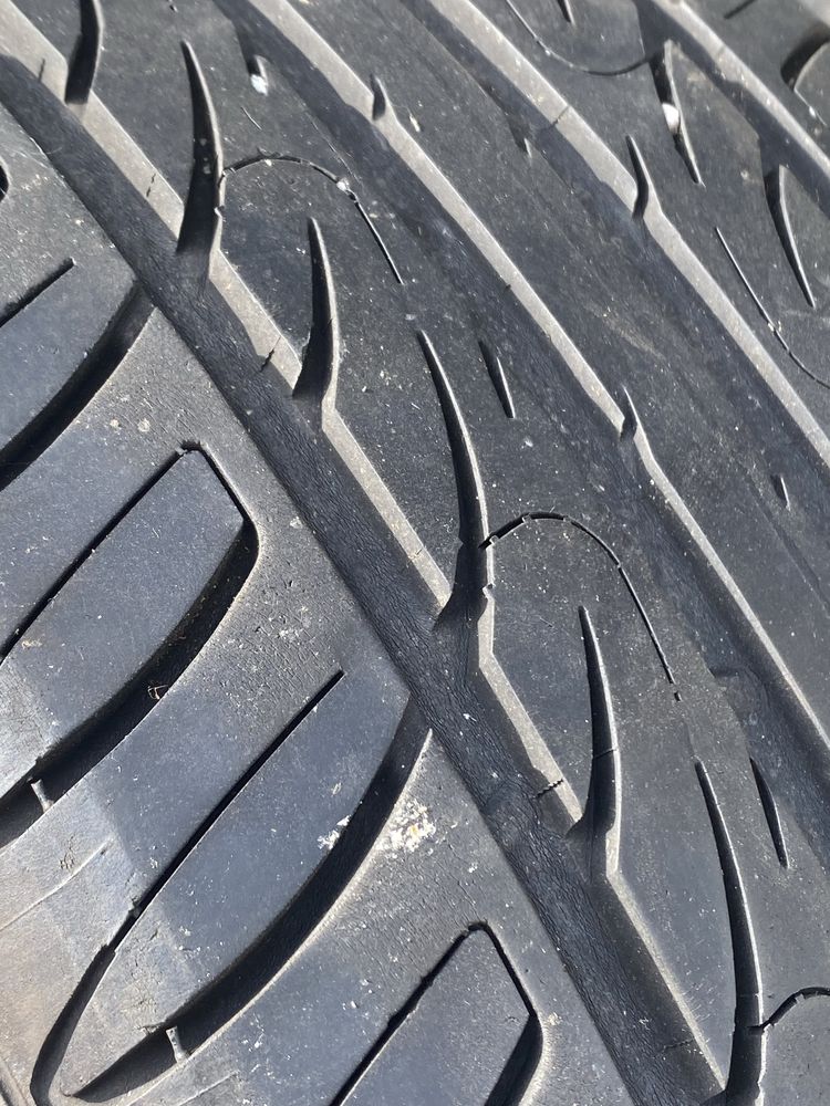 Продам коплект шин Firestone 205/55r16