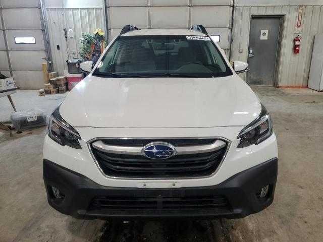 Subaru Outback Premium 2021 року