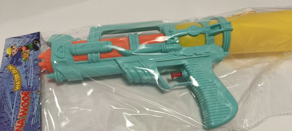 Pistolet na wodę