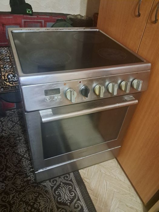 Продам електроплиту б/у Ardo