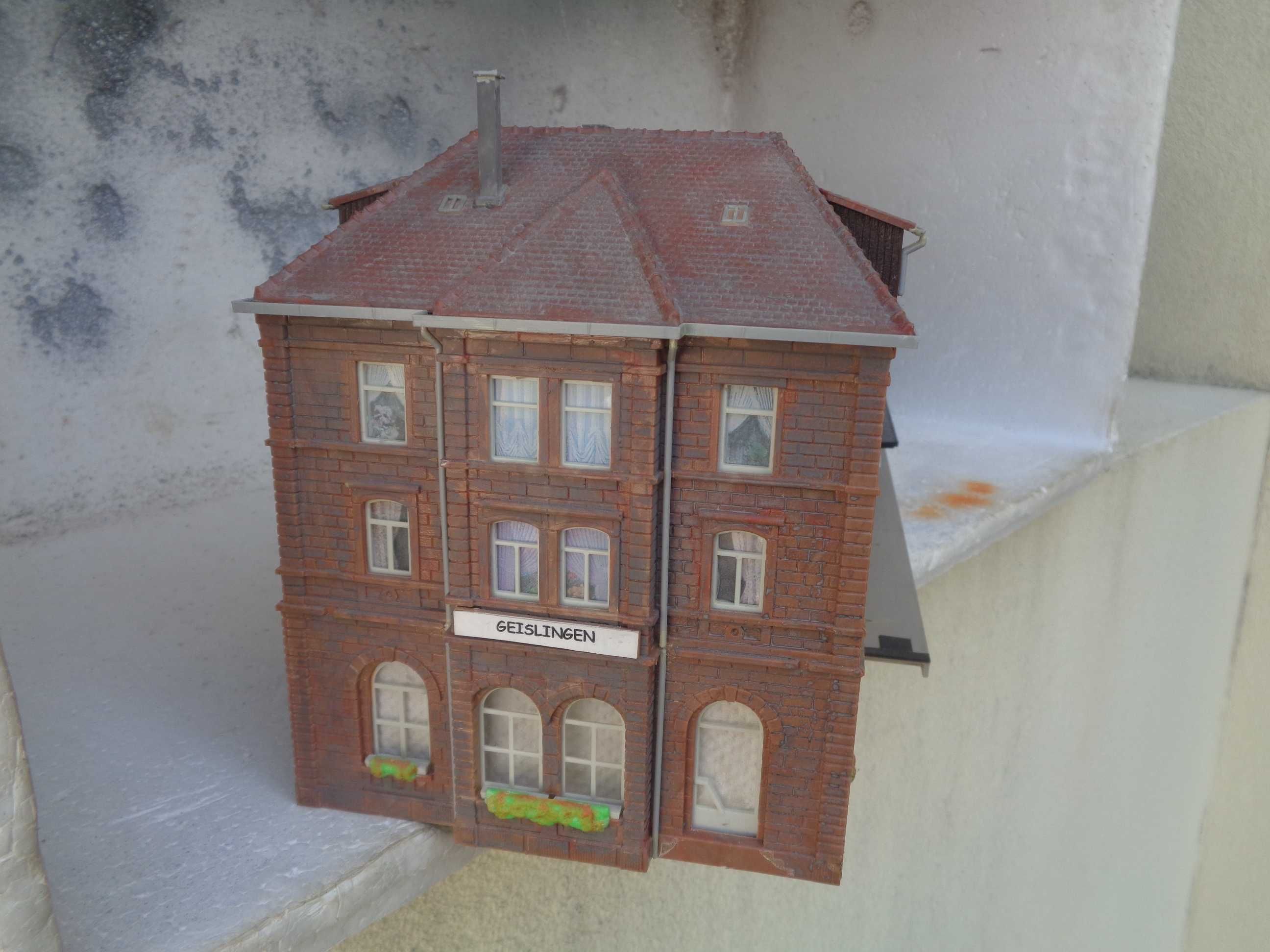 1:87 KIBRI Estação