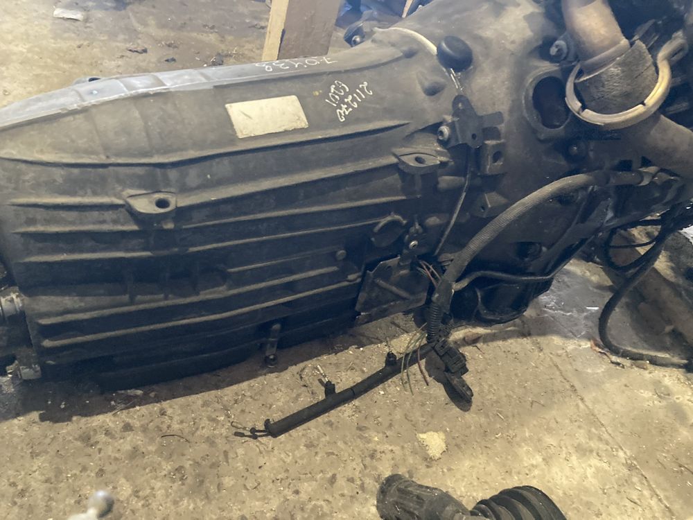 Коробка автомат АКПП MERCEDES W211 3.0 CDI  2112706201
