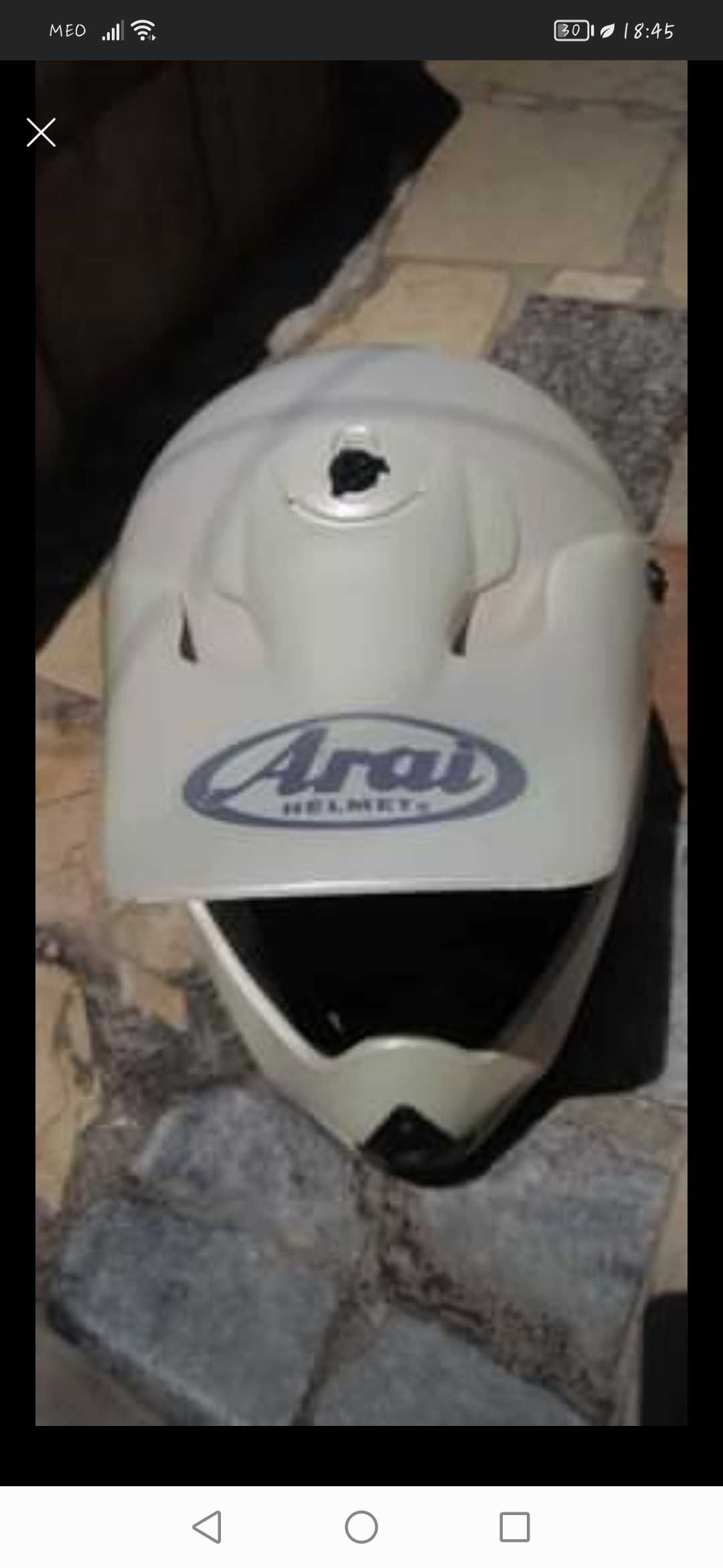 Capacete branco pérola