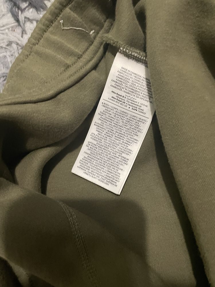 шорти nike tech fleece
