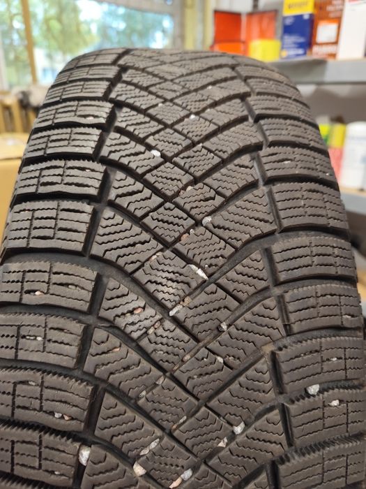 Felgi Mercedes GLC  253 W211 W203 Z OPONAMI Pirelli. Jak nowe r17