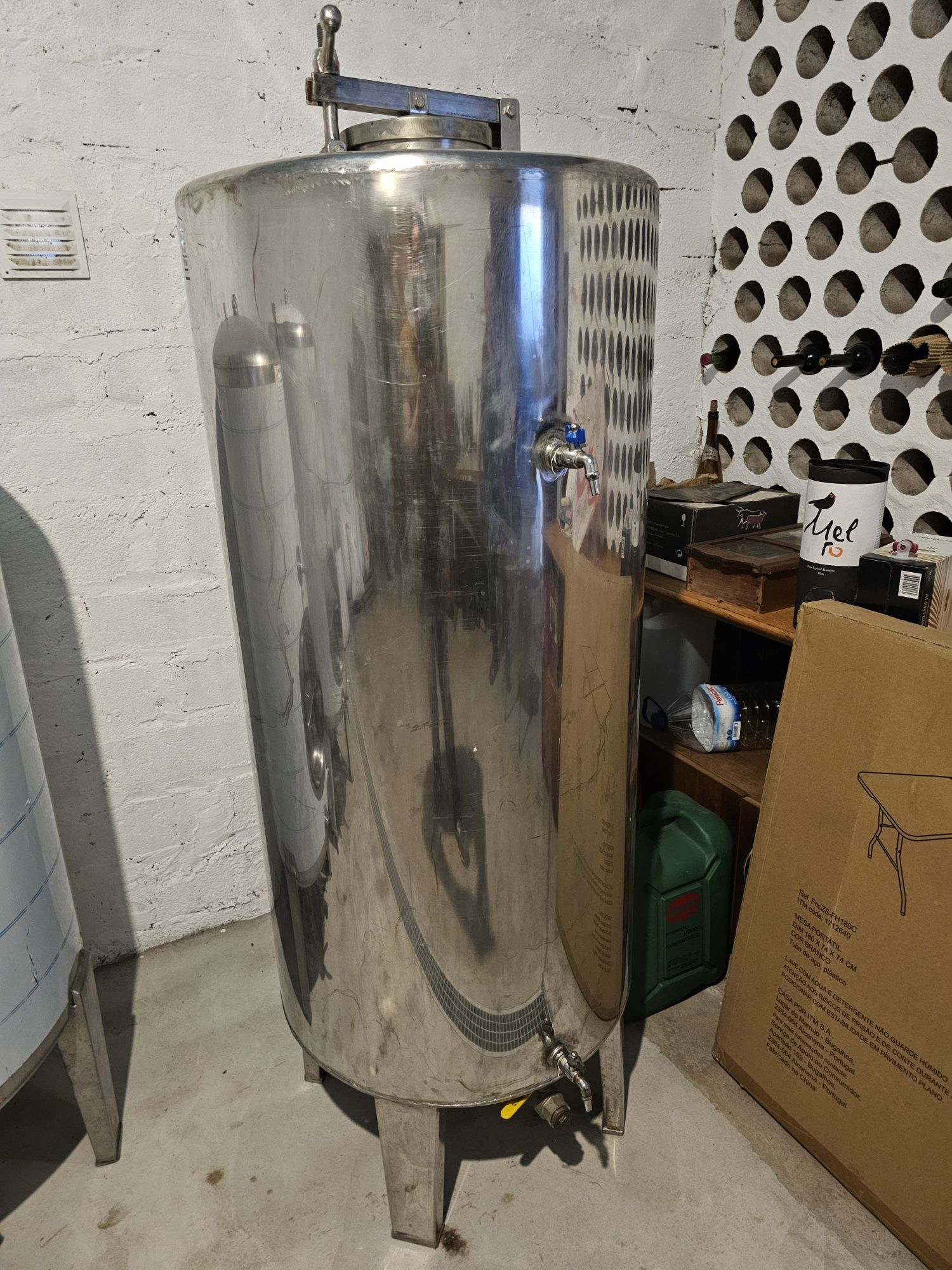 Cubas Inox para vinho