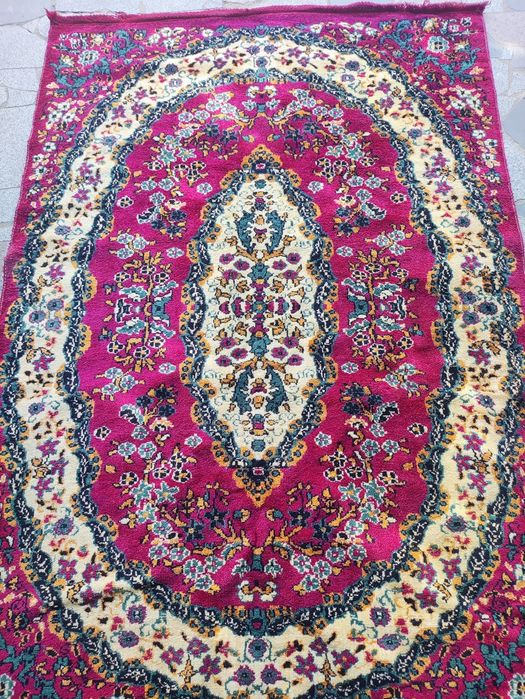 Продам б/у килими (ковер, палас)