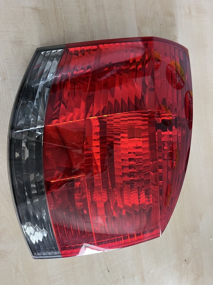 Лівий ліхтар Opel Signum