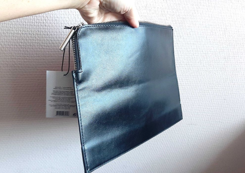 saszetka kosmetyczka Calvin Klein