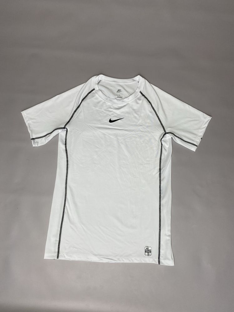 Футболка Nike Dri-fit, найк спортивна футболка, Nike pro combat