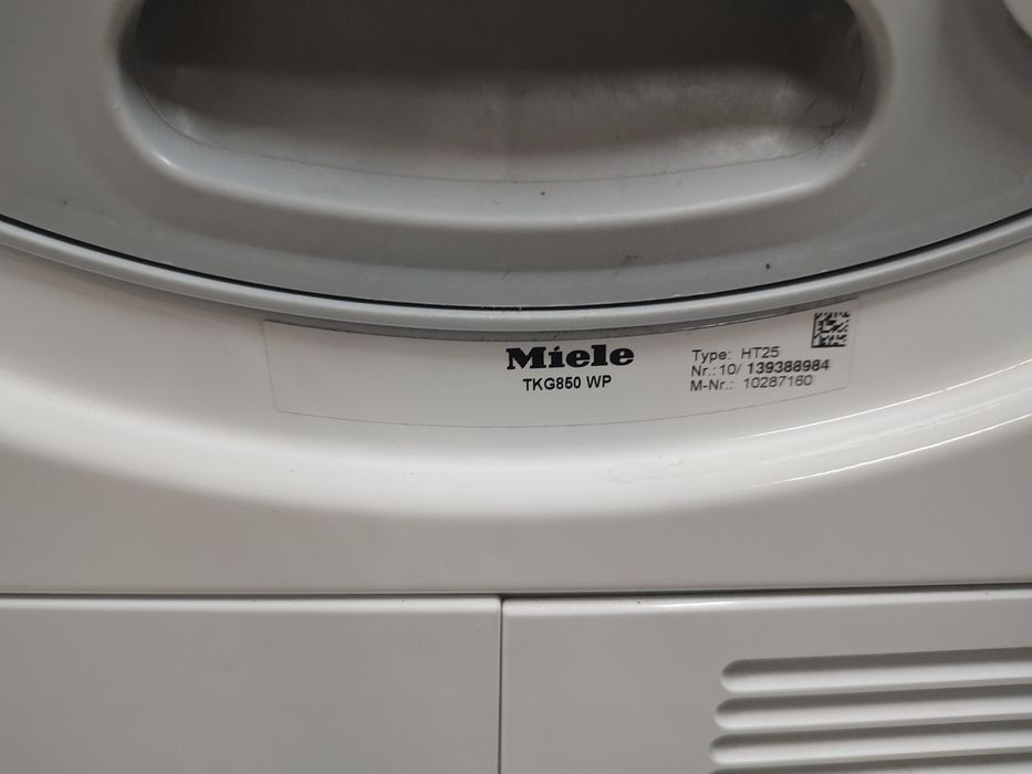 Сушка Miele TKG850WP