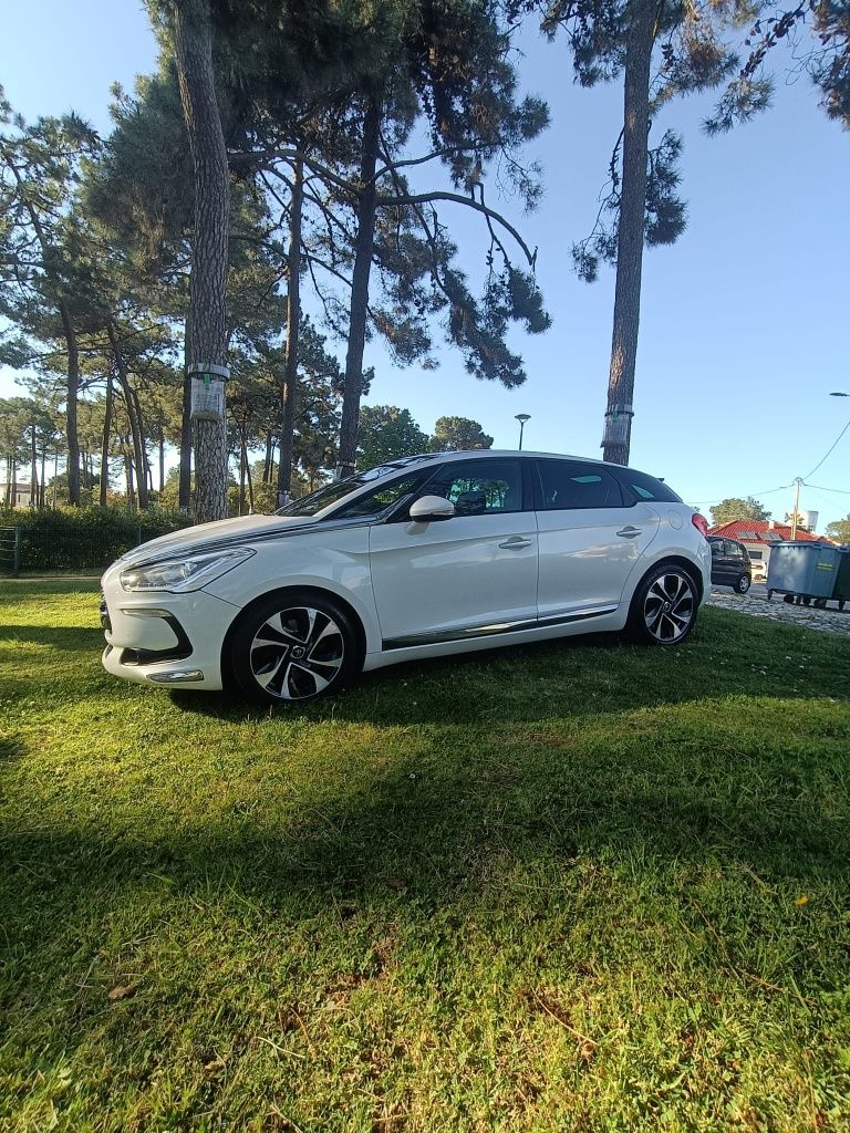 Citroen ds5 não é híbrido  sport chic