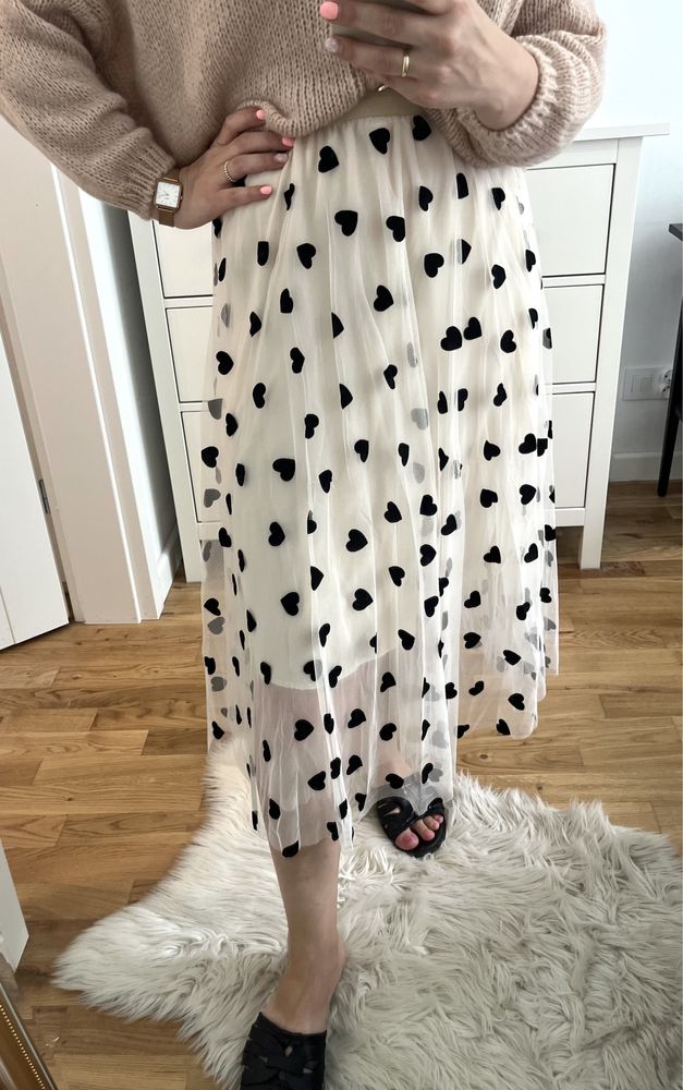 Tiulowa elegancka nowa spódnica midi w serca hit uni m l modna