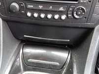 Schowek zamykany pod radio citroen C5 x7 III