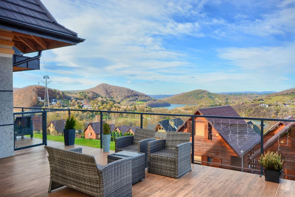 Apartamenty-Jacuzzi-sauna-Solina-noclegi- centrum-Bieszczady!