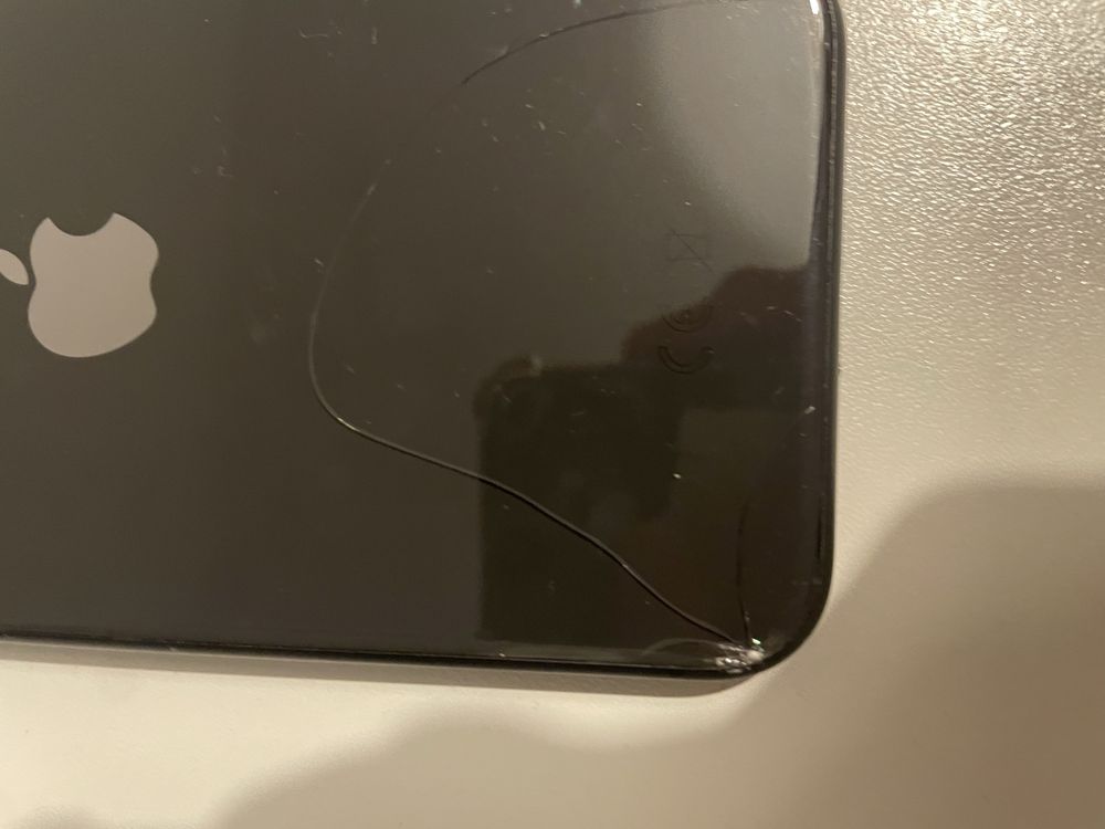 Iphone 11 pobity
