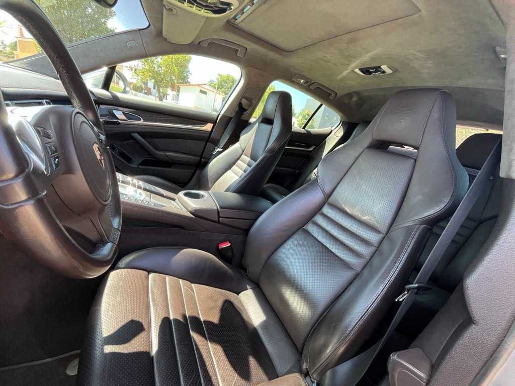 Porsche Panamera Biturbo V8 2010